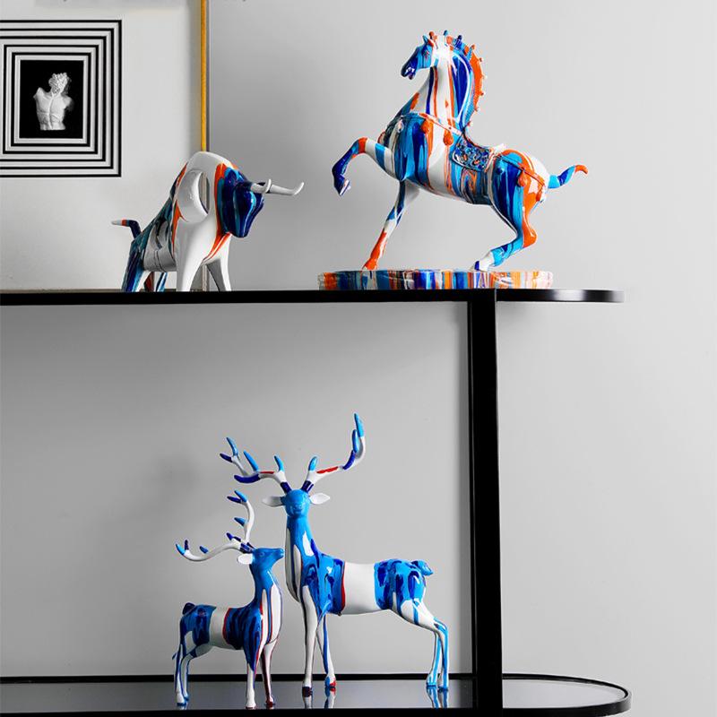 Large Luxury Horse Figurine Modern Creative Home Decor for Living Room TV Cabinet Entryway Elegant Housewarming Gift
