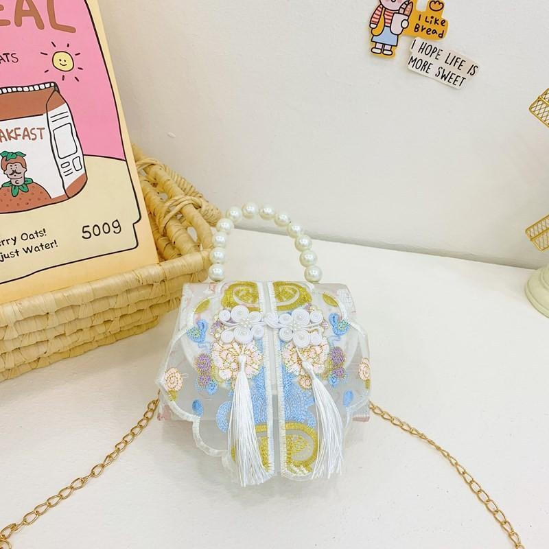 Stylish Retro Children's Shoulder Bag With Breathable Design And Beautiful Beaded Chain For Daily Use