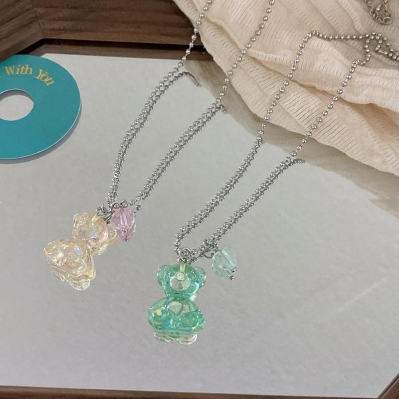 Pendant Clavicle Chain Bear Neck Jewelry Bear Pendant Choker Alloy Material Beaded Necklace for Fashion Ladies Teens