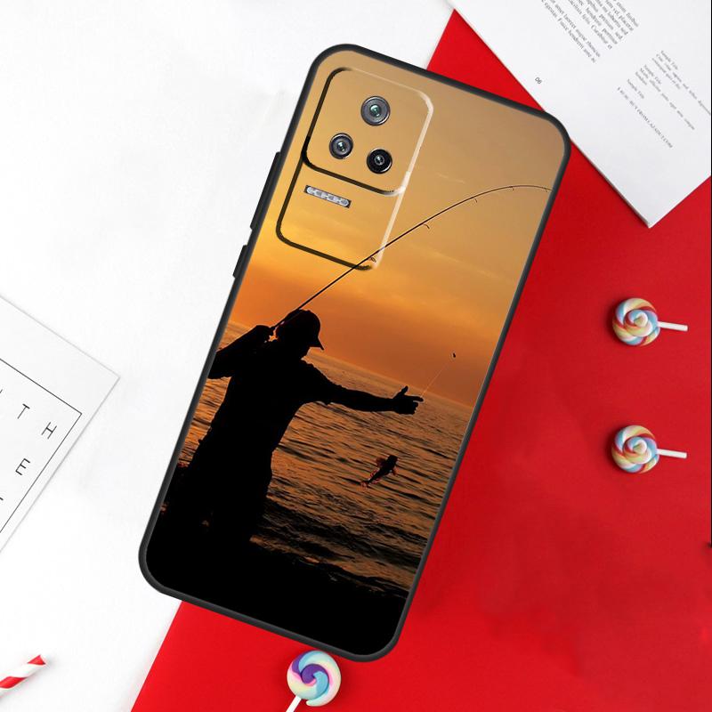 Hunter Man Fishing Dog Cover For Xiaomi 15 Ultra 13 14 11T 12T 13T 14T Pro POCO X7 Pro X3 X5 X6 M6 F5 F6 Pro Case