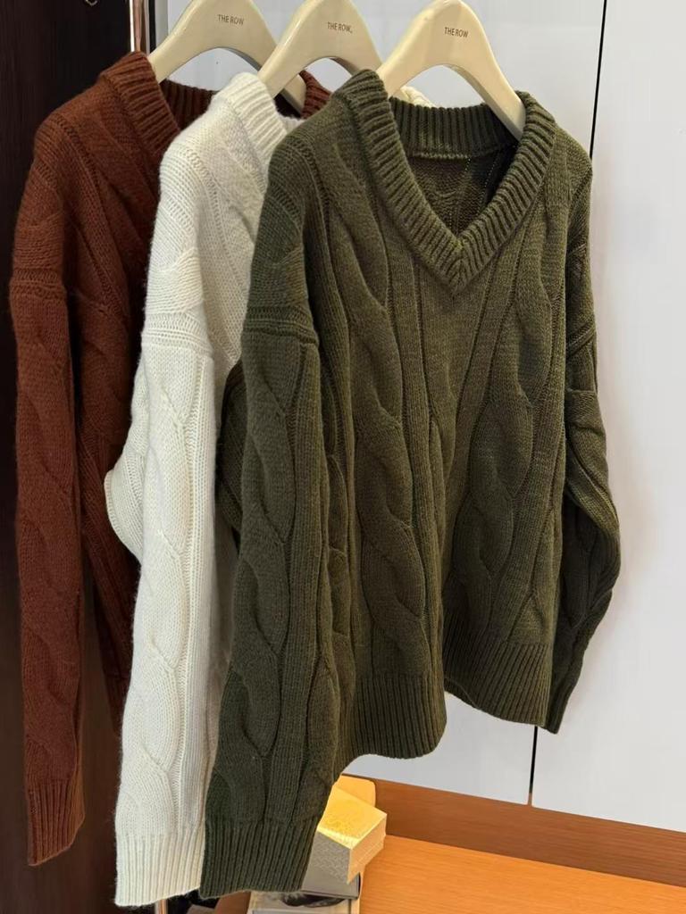 Euro-American Autumn/Winter V-Neck Cashmere Wool Cable Knit Sweater - Women's Loose Fit Long Sleeve Top