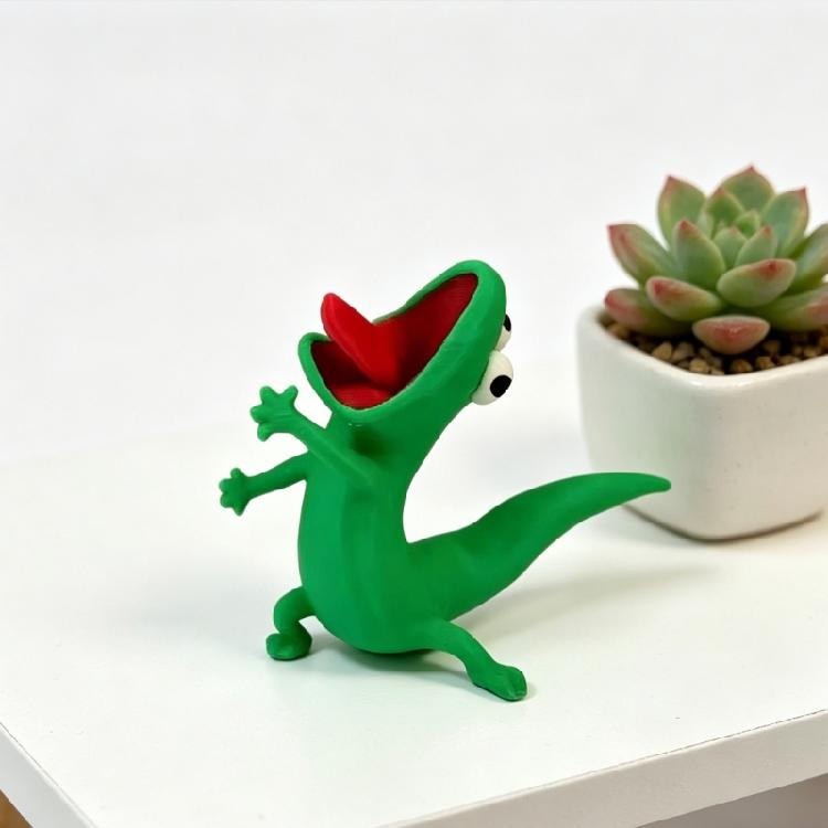 Handcrafted 3D Printed Green Lizards Ornament Funny Reptile Miniature Figurine Gift For Movie Lover And Collectors