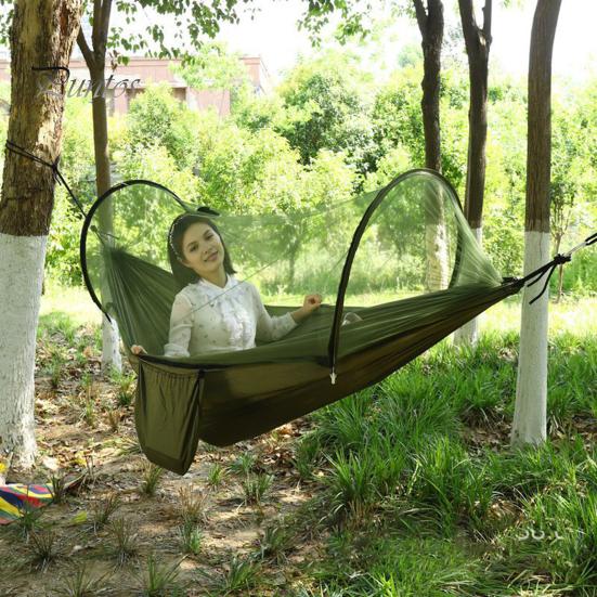 Camping-Hängematte mit Mückennetz, 200 kg, atmungsaktiv, leicht, tragbar, Einzelhängematte mit Baumgurten, einfach aufzubauen, Wanderhängematte für drinnen und draußen