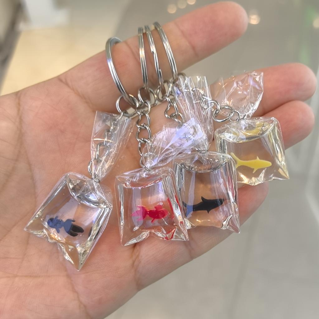 2pcs Transparent goldfish keychain, keychain accessory, pendant ornament, pendant accessory, ring clasp, bag accessory