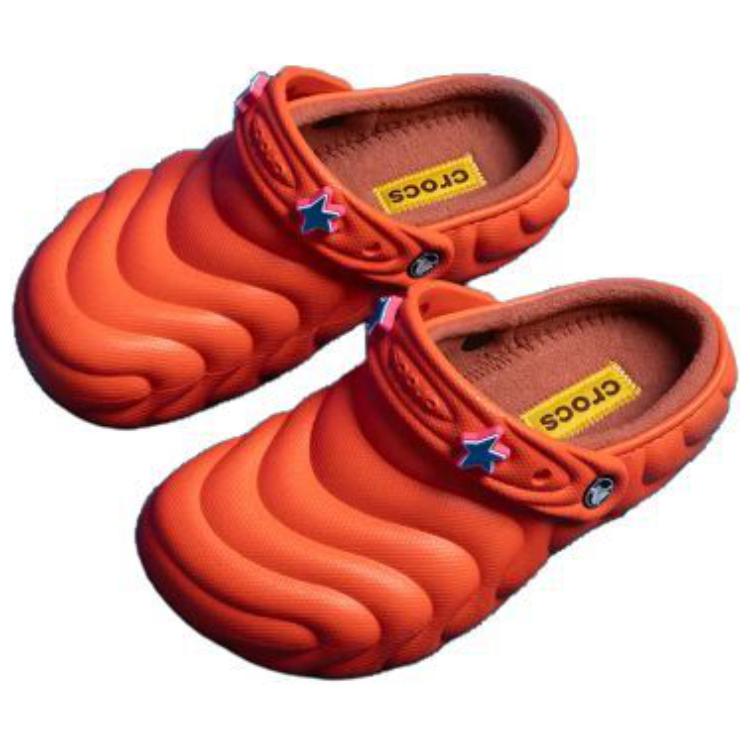 Crocs Classic Overpuff Lined Clog Lava Unisex 210059-84J
