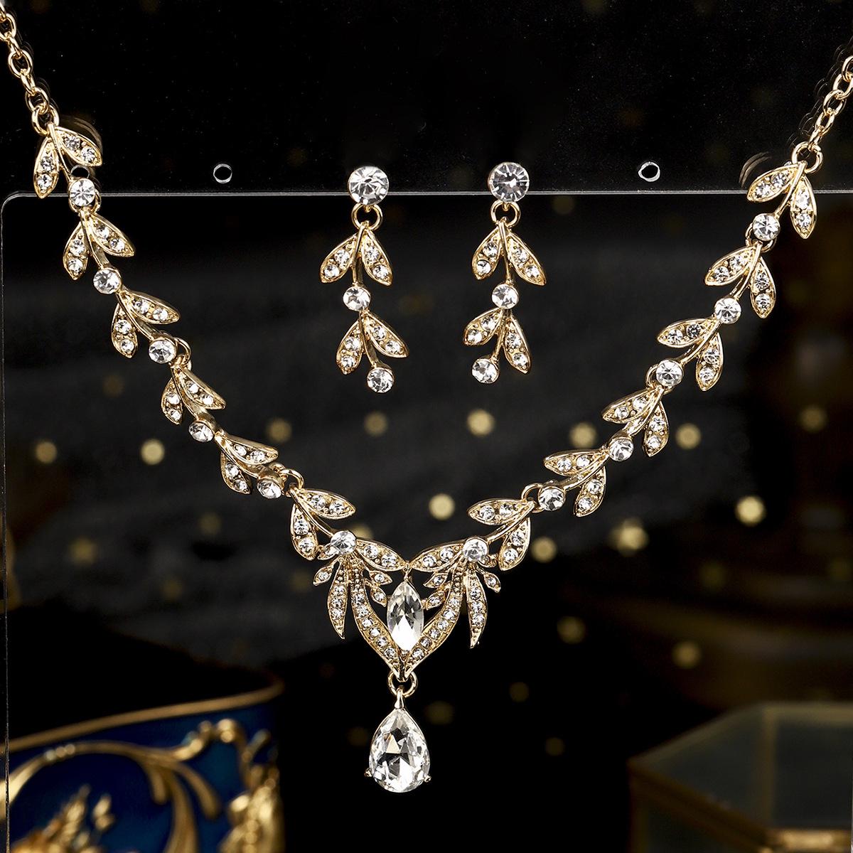 

Vintage Crystal Floral Teardrop Bridal Necklace & Earring Set - Elegant Evening Jewelry