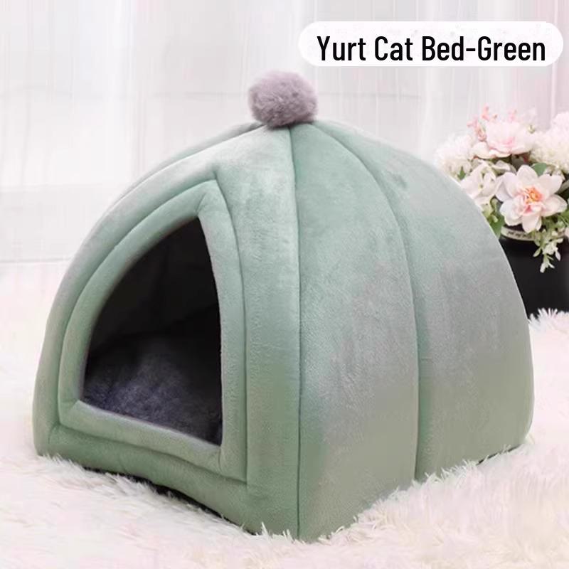 

Универсальная теплая кровать для кошек и собак Four Seasons M - Up to 4 kg cat with cushion