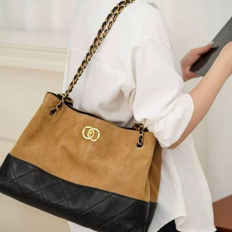 New Xiaoxiangfeng sheepskin and frosted leather rhombus chain DIY buckle tote leisure bag