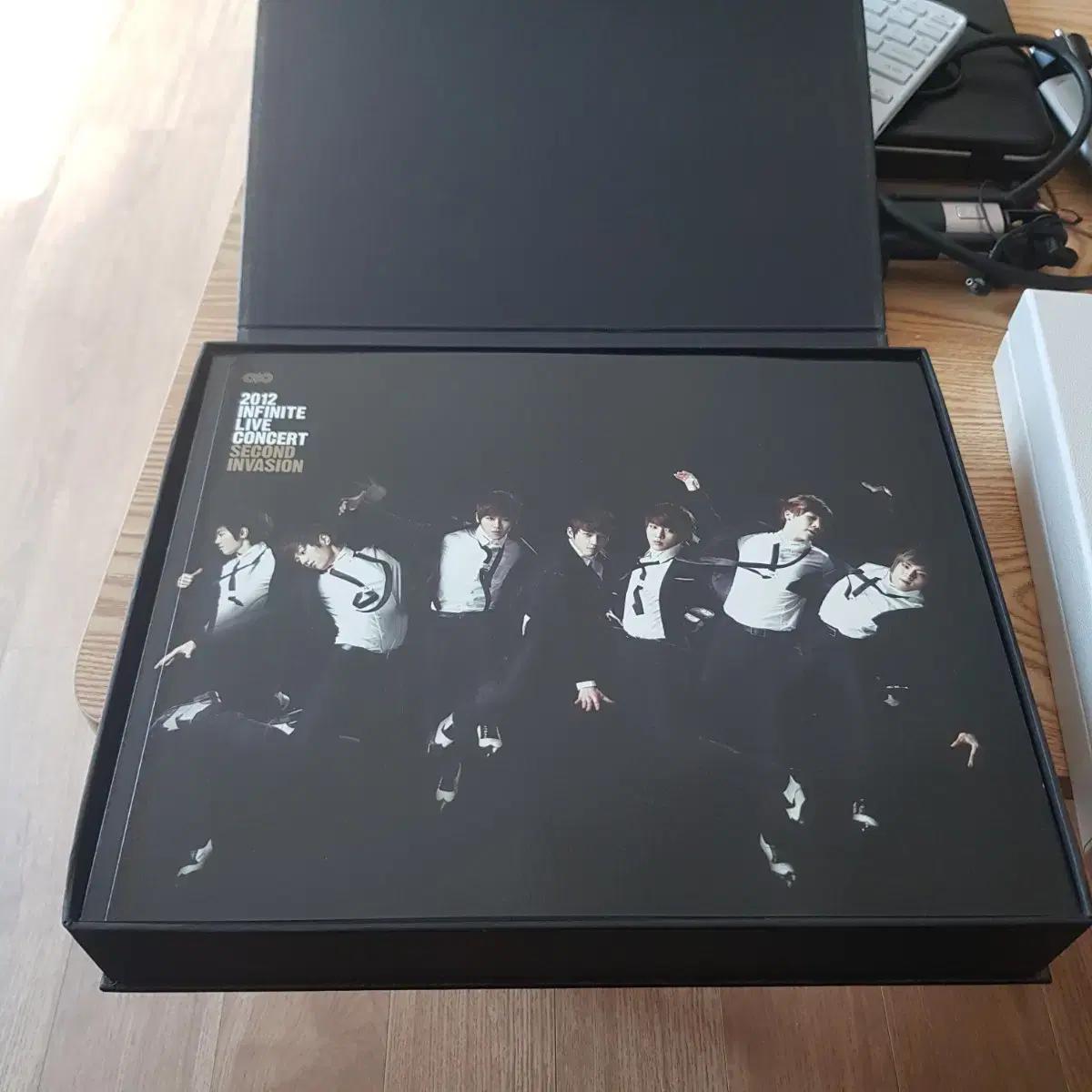 

Infinite Release Commemorative Dvd 3-disc Set