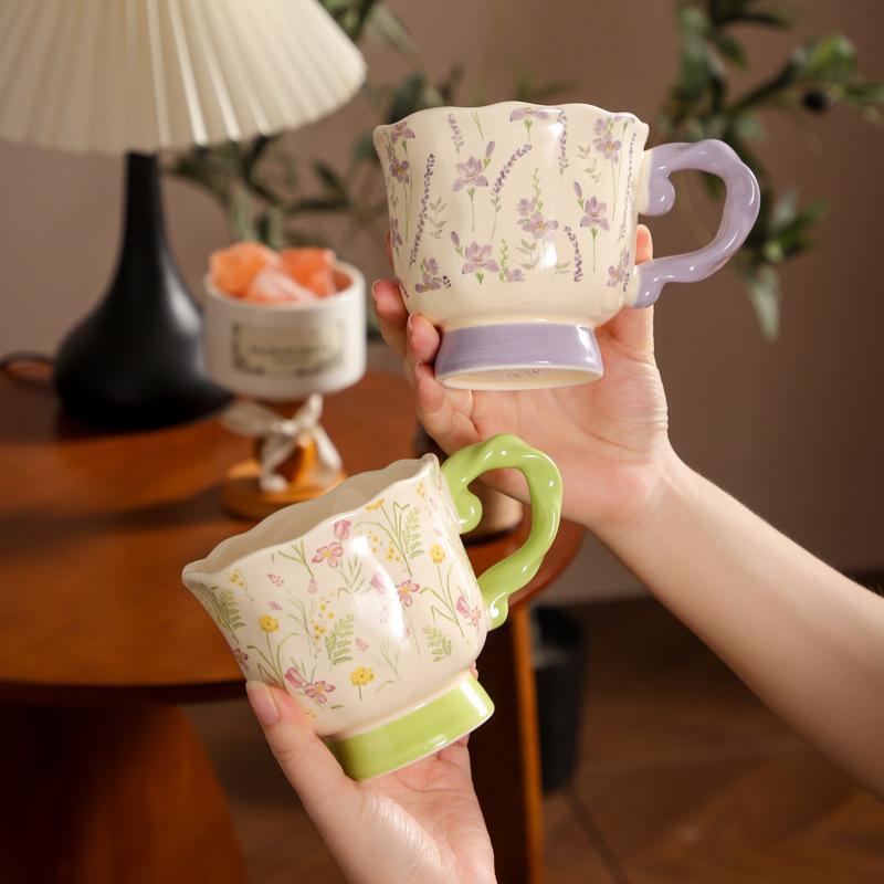Retro Flower and Ceramic Mug Exquisite and Beautiful Drinking Cup Breakfast Coffee Souvenir for Girls