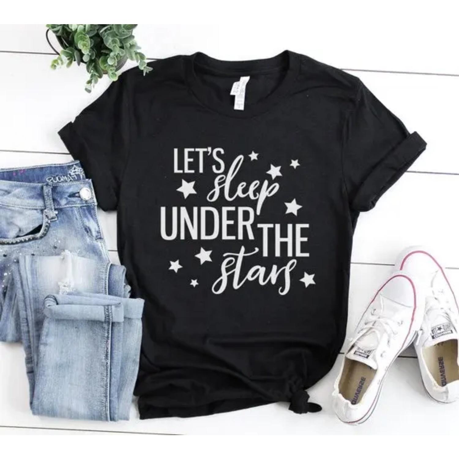 Sugarbaby Let s sleep under the stars Mom Life Camping Shirt Happy Camper gift Women T-shirt Gift Tee Blessed Mama Shirt S чёрный