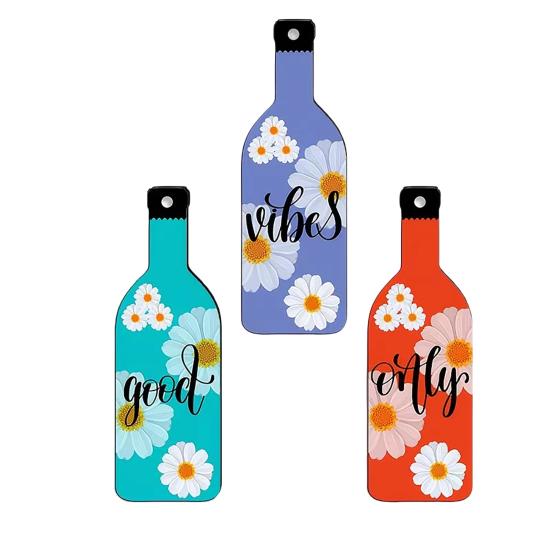 

3 Pcs Wooden Wine Bottle Wall Art Good Vibes Only Wall Hanging Ornament Vintage Floral Bottle Sculpture for Walls Doors Entrances Home Decor 3pcs