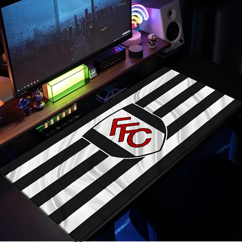 Fulham Football Crest Mouse Pad, Rubber Base, Mouse Pad for Gamers and Office Use, Gaming Desk , Easy To Clean Mat Christmas fan gifts