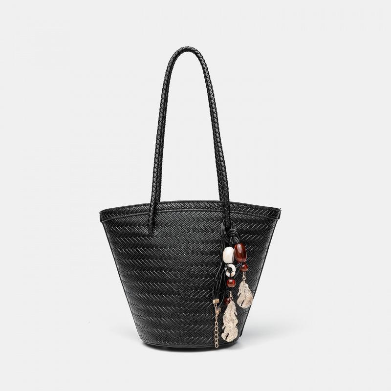 Niche 2026 Summer Trendy French Retro Woven Bag - Mother-Child Shoulder & Handheld Vegetable Basket