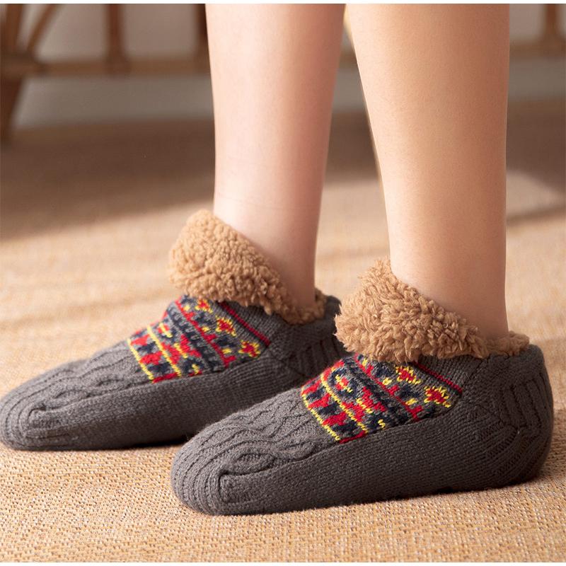 Autumn and Winter Home Warm Women Floor Socks Sleep Carpet Non-slip Snow Socks