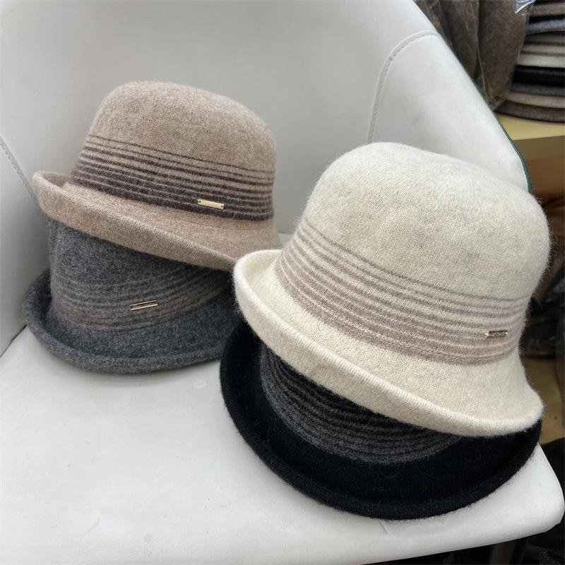 

Curled wool top hat women s autumn and winter retro versatile knitted bucket hat small thermal basin hat M（56-58cm） хакі