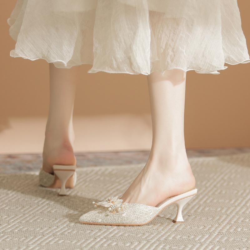 Niche design bag head sandals women's rhinestone flowers wear thin heels high heels single shoes not tired feet empty sandals