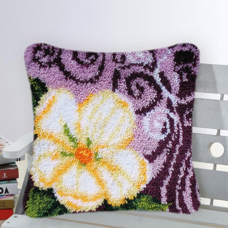 Cartoon Embroidery Latch Hook Kit Seat Cushion Carpet Pillow Latch Hook Rug Kit Smyrna Package Button Pad Package DIY Decorative