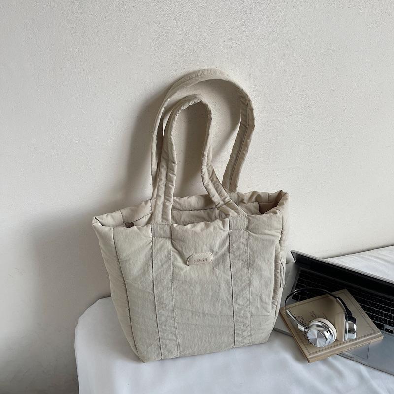 Soft waxy cloth bag Female students class shoulder bag Large capacity commuter handbag 2025 New nylon cloth tote bag
