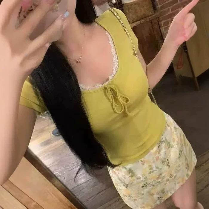 Korean sweet style lace splicing u-neck lace-up short-sleeved t-shirt women's summer new slim-fit beautiful top
