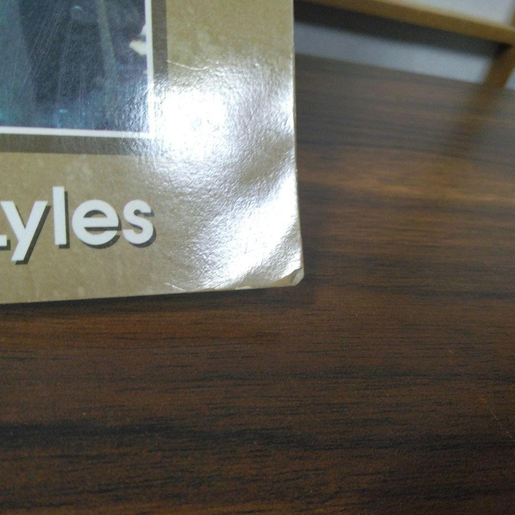 [USED] US Infantry Vietnam Foreign book There are traces of repairs to the spine.