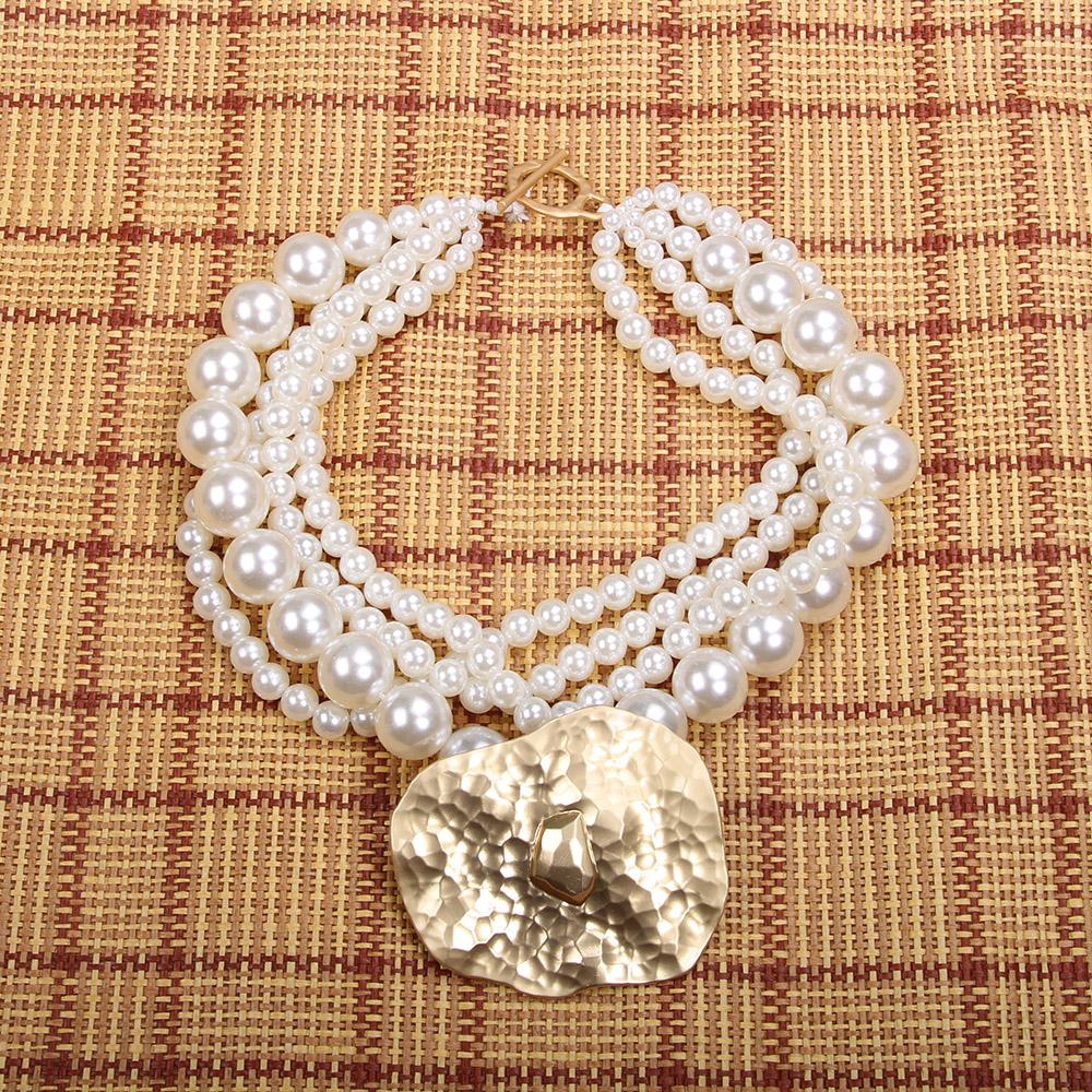 Statement Vintage Pearls Necklace with Geometry Pendant Women Girl Trendy Vintage Wedding Party Jewelry