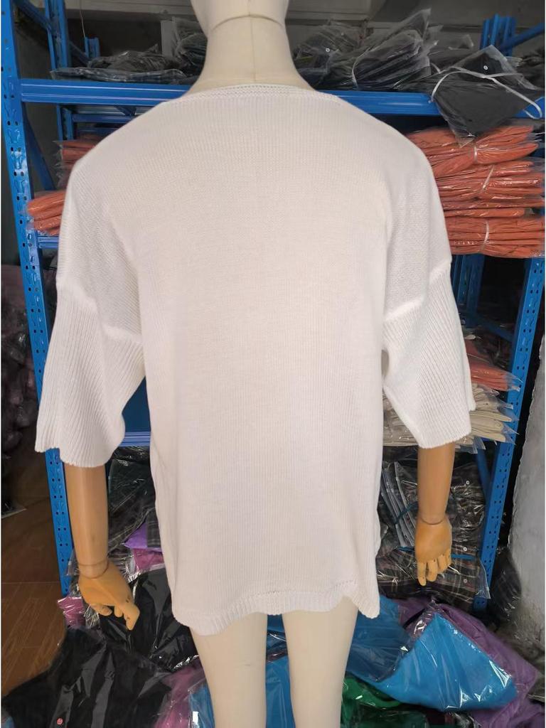 Dames ensfarget V-hals 3/4 erme slankende strikket genser