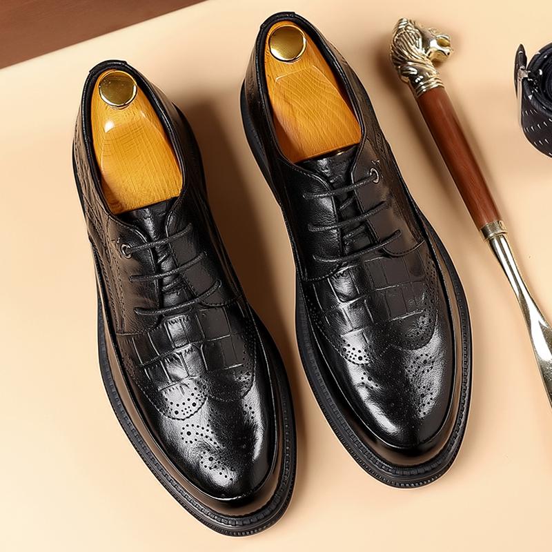 Vysoce kvalitní pánské nové šněrovací business casual kožené boty módní značky pánské podzimní pohodlné vyřezávané blokové trendy boty