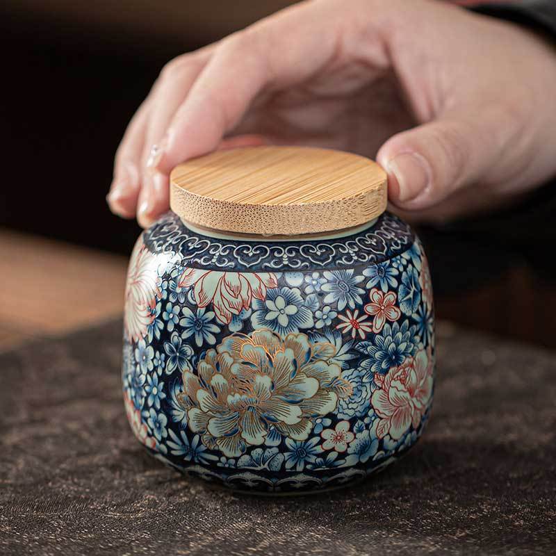 Creative Hand-painted Flower Ceramic Tea Jar with Bamboo Lid Sealed Storage Jar Portable Travel Tea Canister Home Decoration