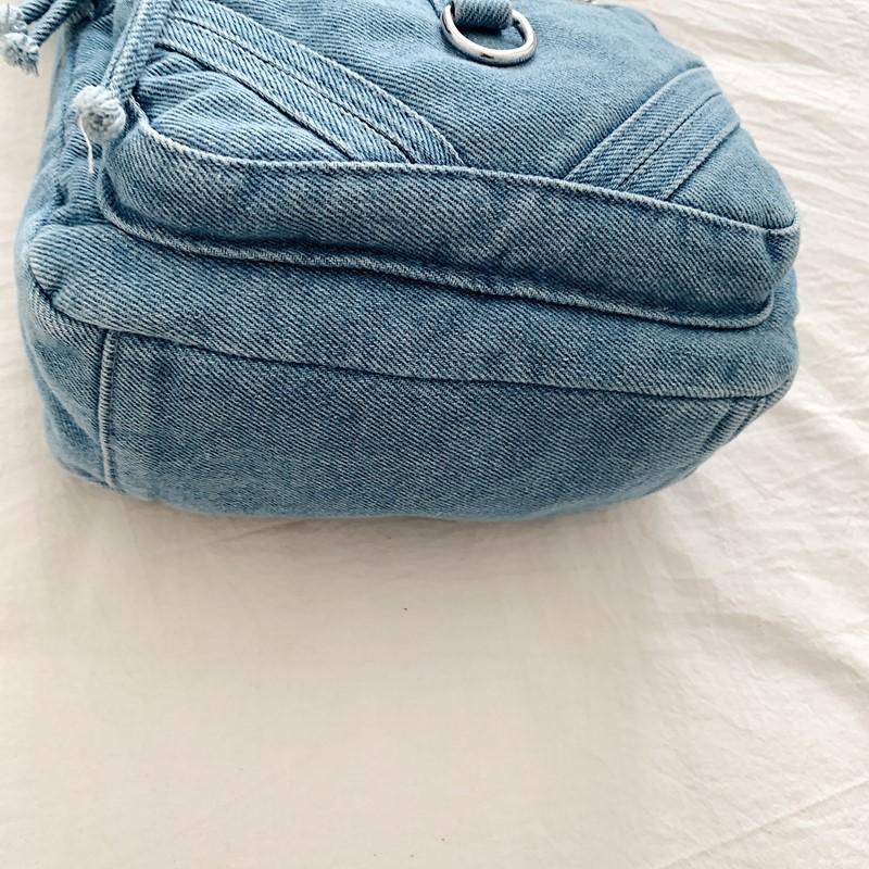 Women's Bag Vintage Denim Bag Travel Crossbody Bag Multi-Layer Shoulder Bag Underarm Bag
