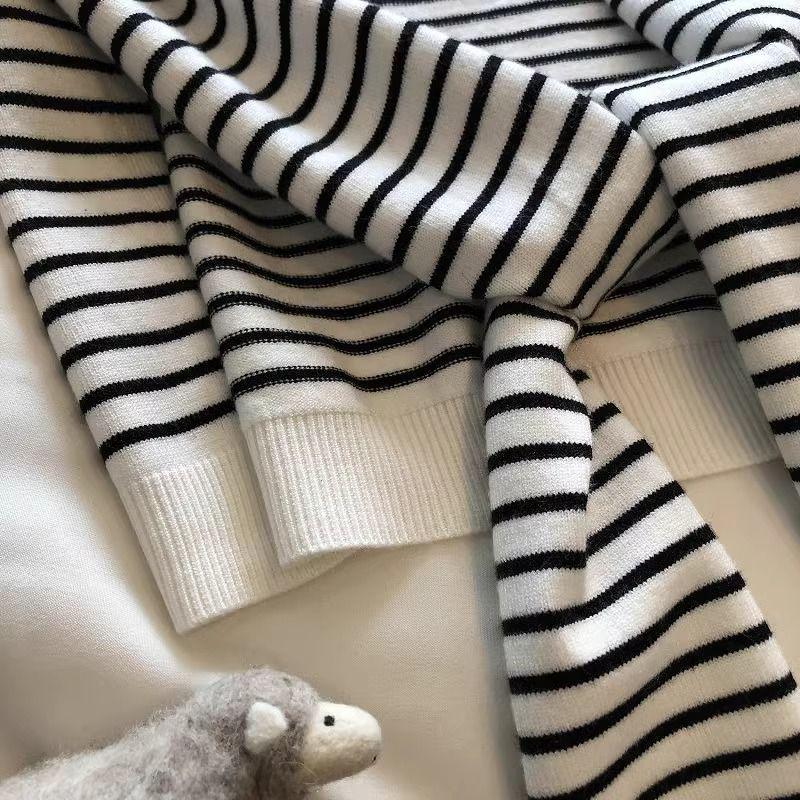 Women's Air-Conditioned Shawl: Spring/Autumn Knit Wrap, Internet Celebrity Summer Shirt, Knot Woolen Scarf, Small Shoulder Cover, Skirt Accessory