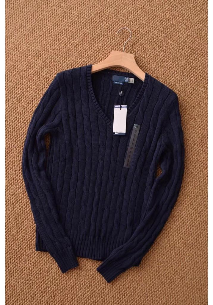 Ralph Embroidered Horse Logo Slim Fit Cable Knit Cotton V-Neck Sweater