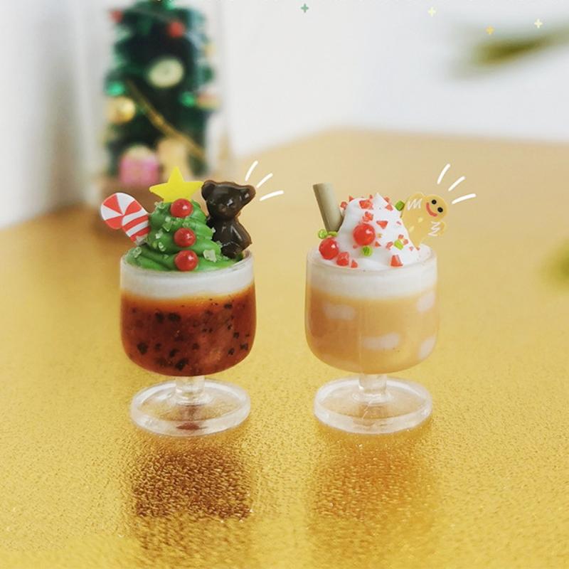 1Pcs Diy Dolls Accessories Cute Christmas Gingerbread Man Miniature Dollhouse Fruit Ice Cream Mini Ice Drink For Xmas Kids Gift