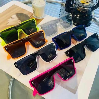 New Children'S Vintage Sunglasses Boys' Large Frame Square Sun Glasses Girls' Decorative Rice Nail Eyewear Uv400