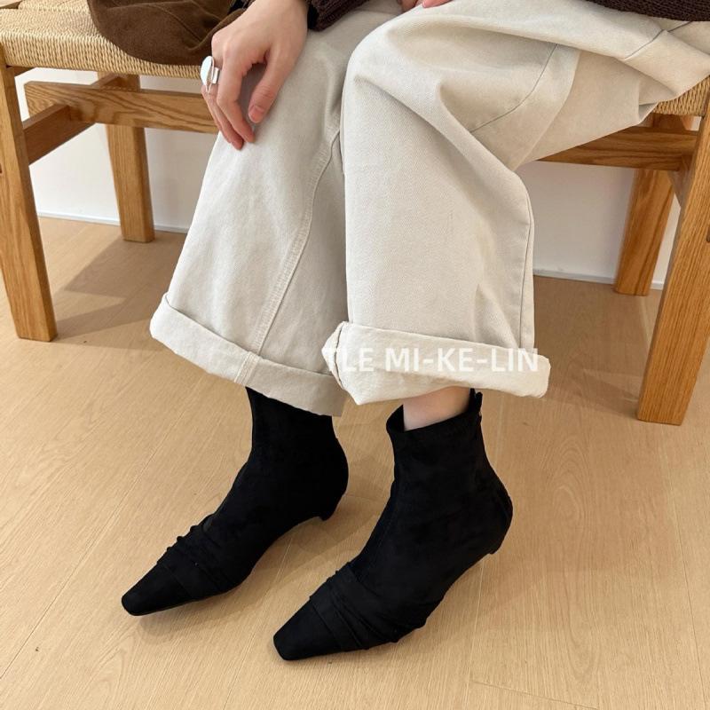 2025 Autumn and Winter New Pleated Suede Pointed Toe Heel Short Boots Women's Rear Zipper Slim Temperament and Ankle Boots Women