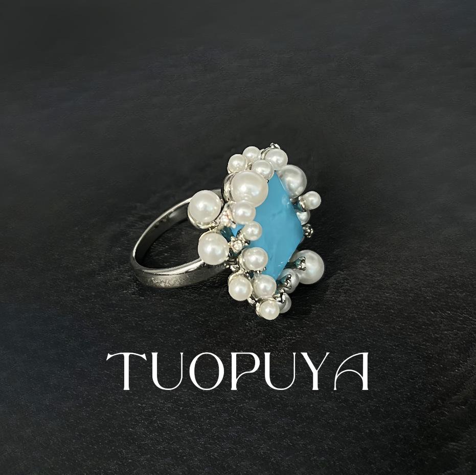 Elegant French Blue Pearl Diamond Inlaid Ring