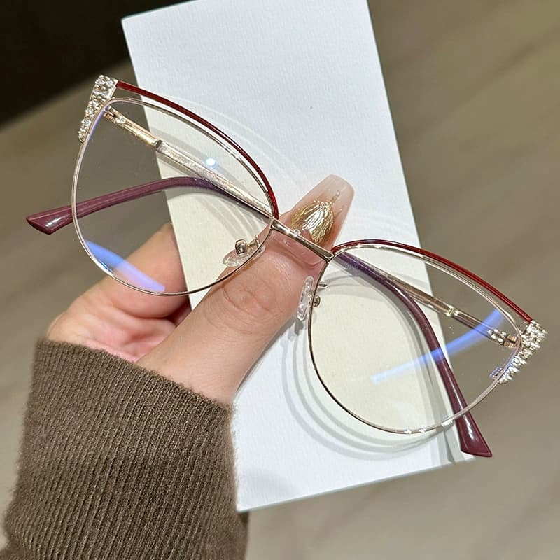 Fashionable Metal Eyeglass Frame for Women Exquisite Diamond Studded Anti Blue Light Glasses Cat Eye Computer Goggle Shades