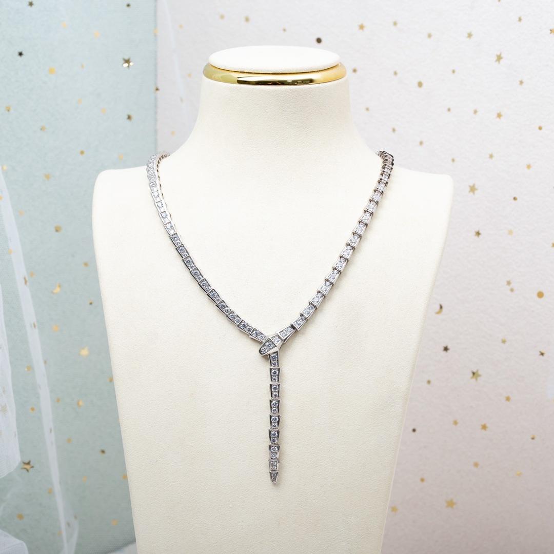 

Підвіска-змія духу з повним діамантовим покриттям, коса, особистісний нішевий дизайн, просте, універсальне, темпераментне, легка розкіш, вишукане намисто