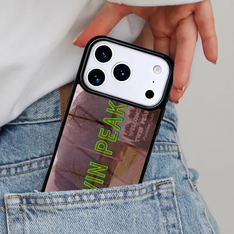 

Best New Design Welcome to Twin Peaks Phone Case for iPhone 16e 15 14 13 12 17 Pro Max Plus Air 17pro Cover Coque iPhone 13 mini