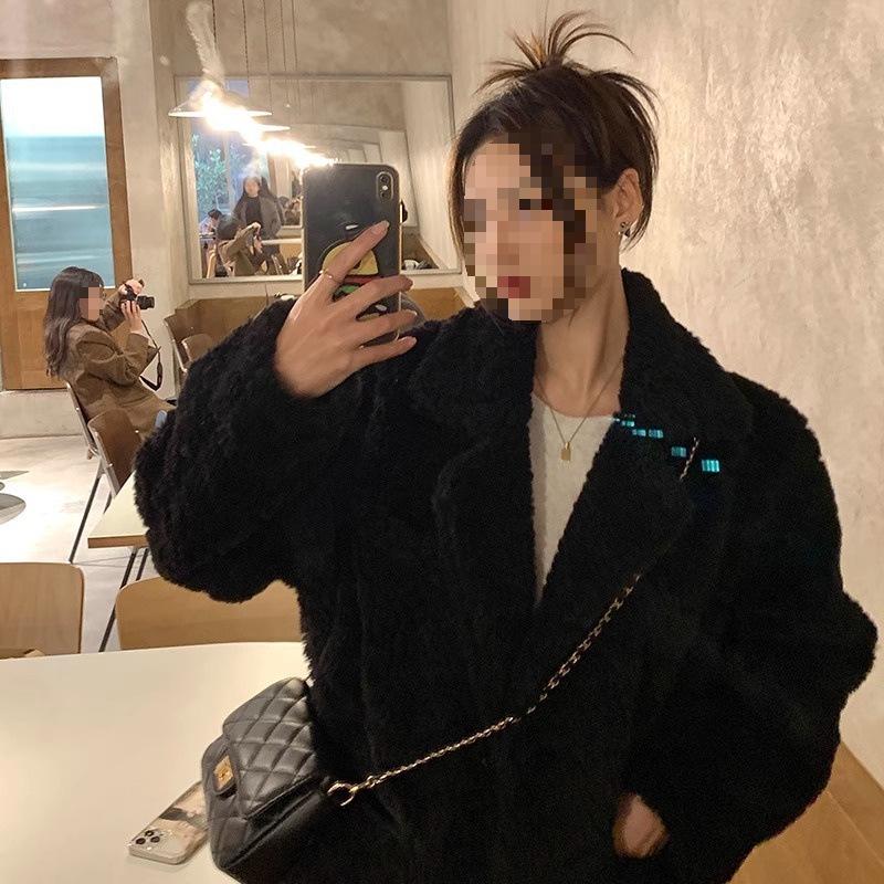 

2024 Autumn/Winter Women s Mid-Length Furry Suede Lamb Wool Coat L 123-150 lbs