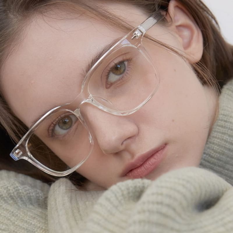 

One Brilliant Roy-OB487-Crystal FREE