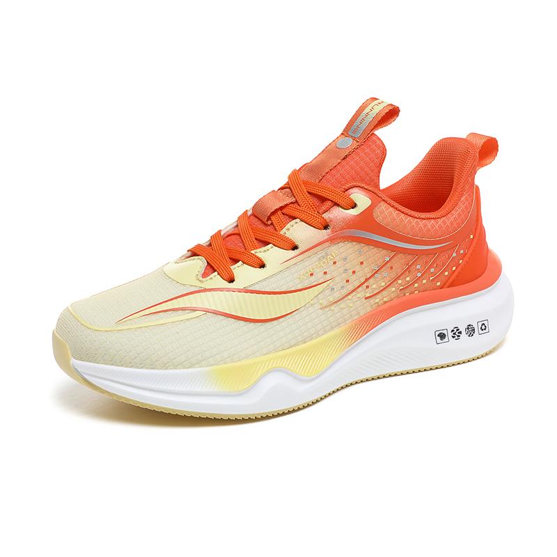 Running Shoes Men Thick-Soled Lightweight Comfortable Sports Shoes Mesh Breathable Wear-Resistant Casual Shoes Men