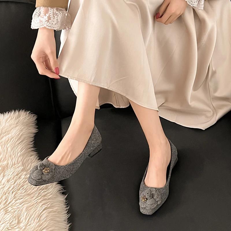 Flower Designer Classic Mary Jane Shoes Women New Retro Low Heel Dress Shoes Square Toe Comfy Elegant Pumps Women Zapatos Mujer