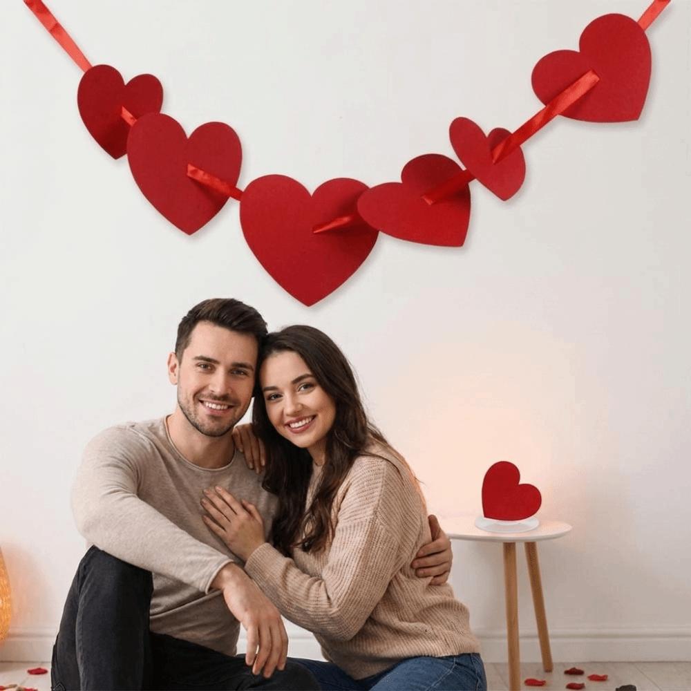 Red Heart-Shaped Banner Reusable Valentine's Day Banner Wedding Banner Garland  Birthday Party