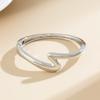 Sense Of Design Curved Z-Shaped Glossy Spring Bracelet Bracelet Niche Irregular Metal Bracelet