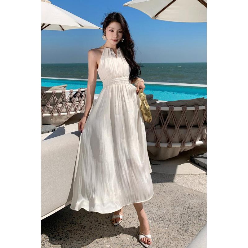 Seaside vacation wind waist slim beach dress French beautiful unique ruffle edge neck dress summer