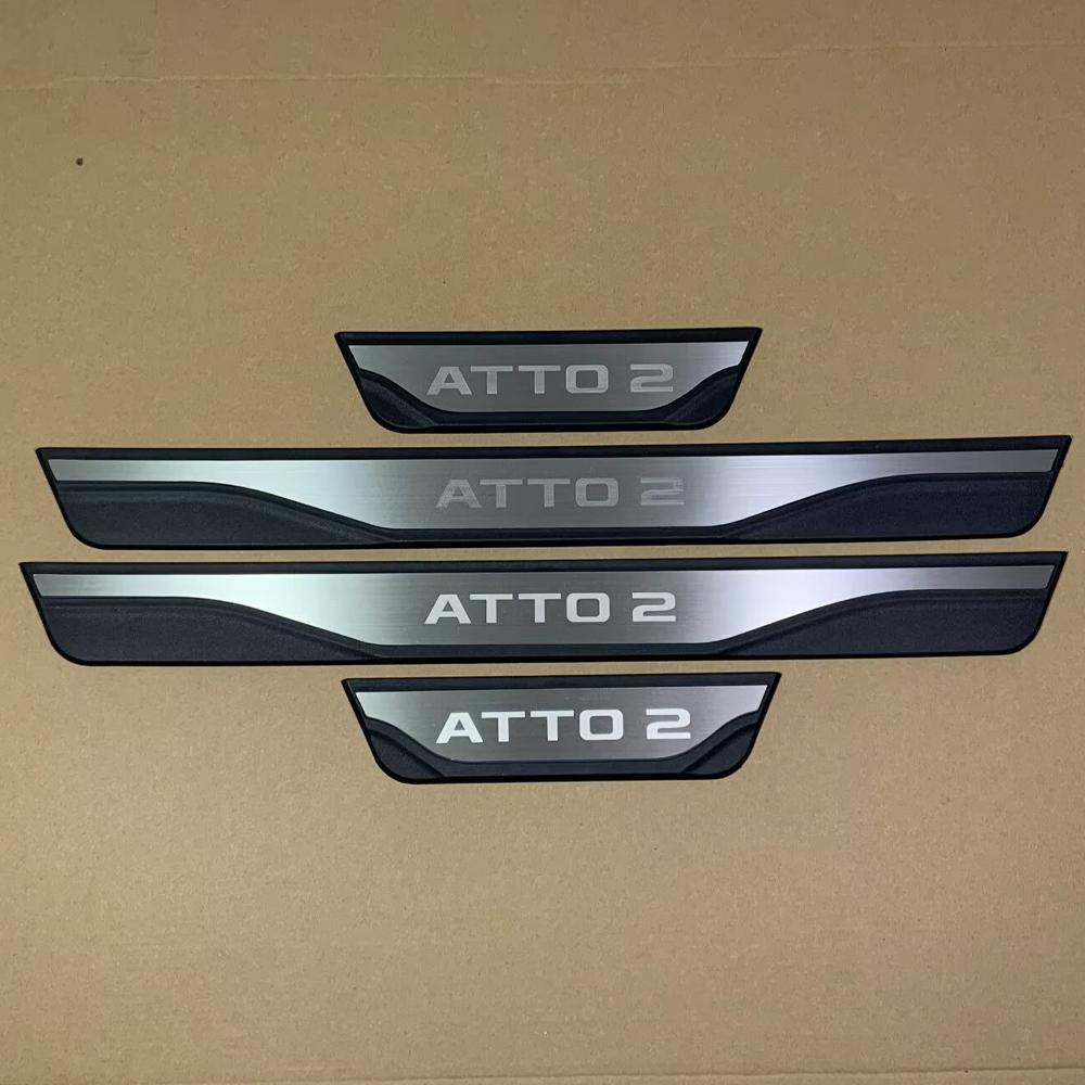 Per BYD ATTO 2 2025 2026 Copri Soglia Porta Protezione Accessori Auto Styling Pedale Soglia Auto Adesivi Interni