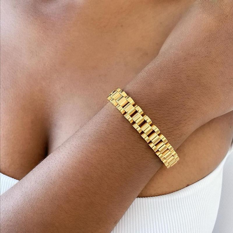 Classical Elegant Knot Decorative Bracelets Suitable For Women To Wear Fashionable Zircon For Summer Travel