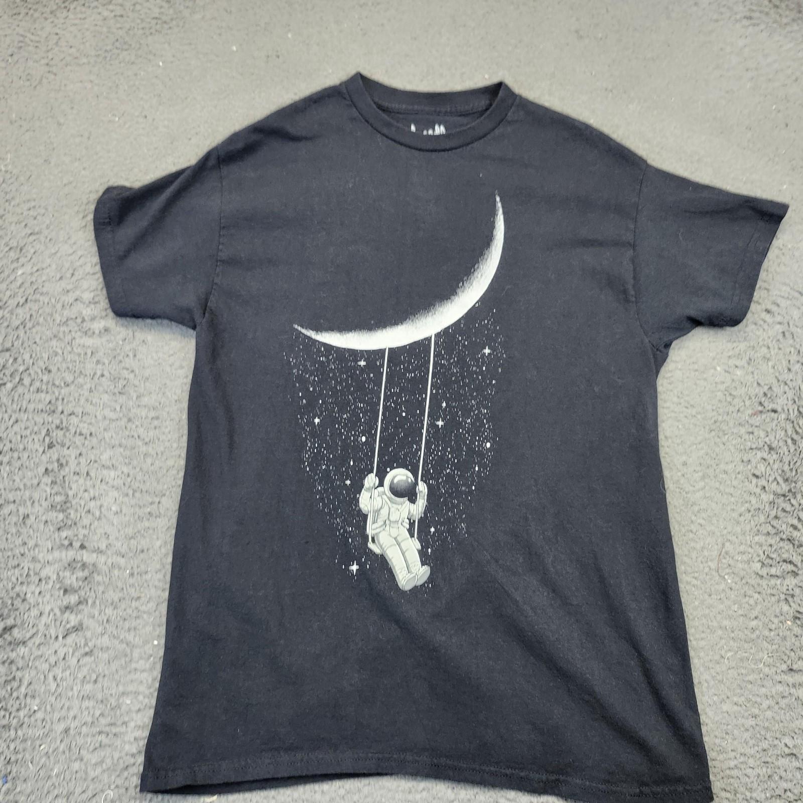 Threadless Shirt Mens Medium Black Astronaut Moon Swing Digital Carbine Unisex T-Shirt XXXXL