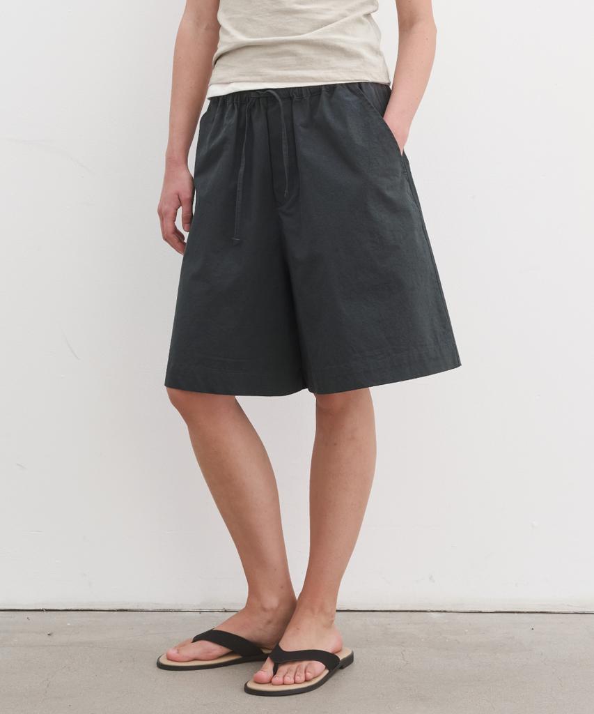 POSZER Flare Bermuda Pants (Charcoal)
